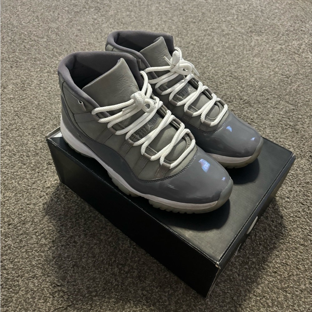 Air Jordan 11 Retro ‘Cool Grey’ 2001 Mens US Size 11